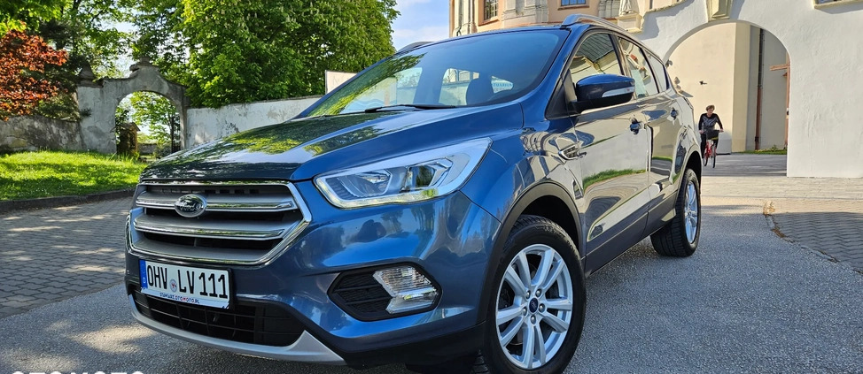 Ford Kuga cena 69999 przebieg: 144100, rok produkcji 2019 z Chrzanów małe 562